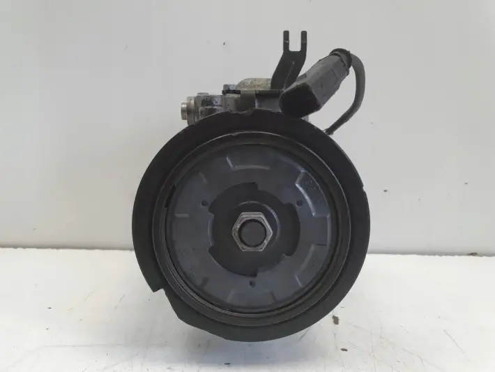VW Polo IV 1.2 12V SPRĘŻARKA KLIMATYZACJI