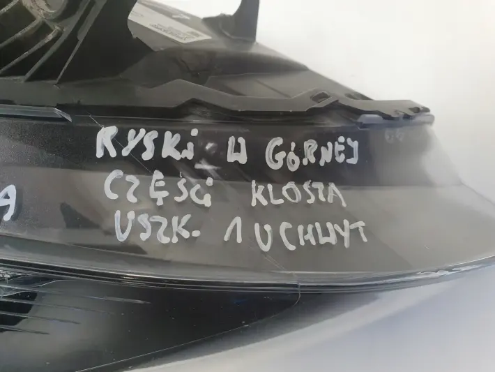 VOLVO V40 II 12-19r PRZEDNIA LAMPA PRAWA PRAWY PRZÓD europa xenen 31420008