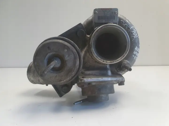 Volvo XC90 2.5 T TURBOSPRĘŻARKA turbo TD04L-14T 8692518
