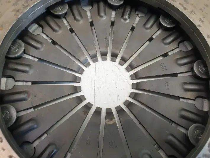 MG ZS 1.5 TGi SPRZĘGŁO TARCZA DOCISK