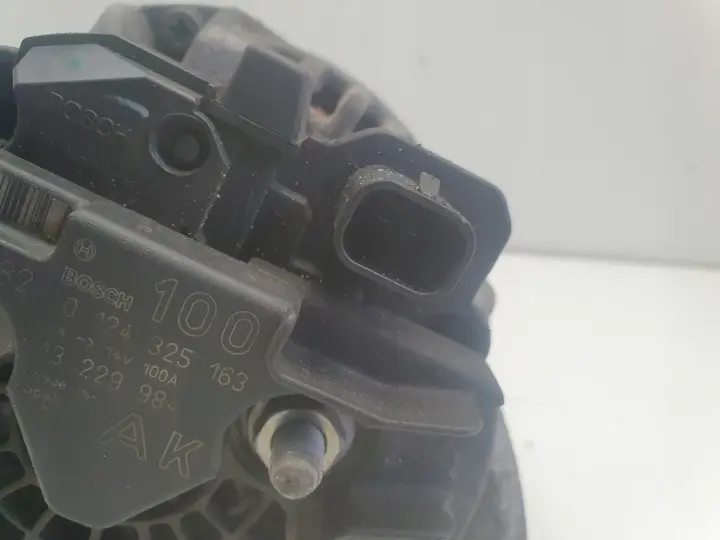 Opel Astra III H 1.6 16V ALTERNATOR 100A bosch 0124325163 AK