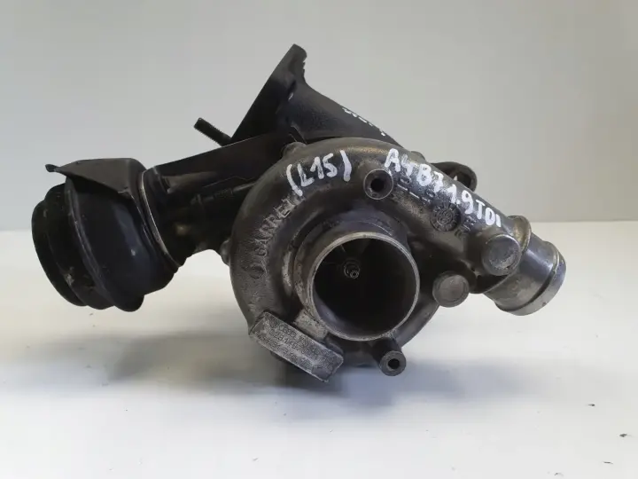 Audi A4 B7 1.9 TDI TURBOSPRĘŻARKA turbo 028145702H 115KM