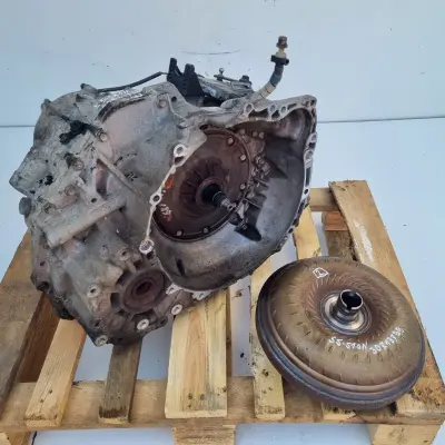 Volvo S40 II V50 2.4 D5 AUTOMATYCZNA SKRZYNIA BIEGÓW 55-51SN 30713799