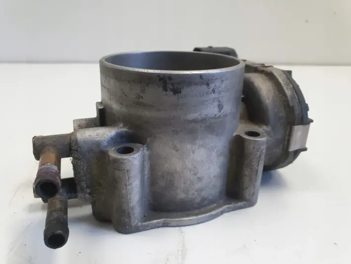 Audi A6 C5 3.0 V6 PRZEPUSTNICA 078133062B 0280750030