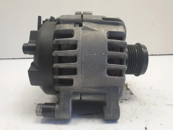 Volvo V40 II 1.6 D2 ALTERNATOR 150A 31419219 oryginał