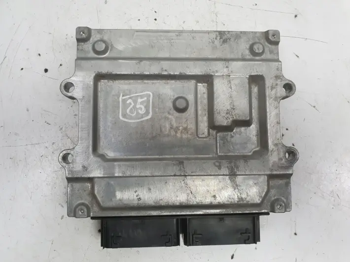 Volvo V40 II 2.0 D STEROWNIK SILNIKA komputer 31312486