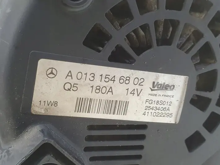 Mercedes Vito W639 2.2 CDI ALTERNATOR A0131546802 180A