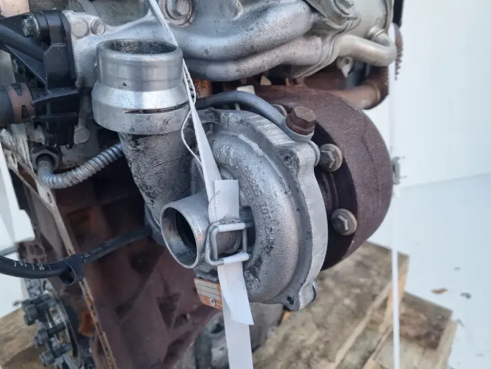 SILNIK BEZ OSPRZĘTU Renault Scenic III 1.5 DCI K9K832
