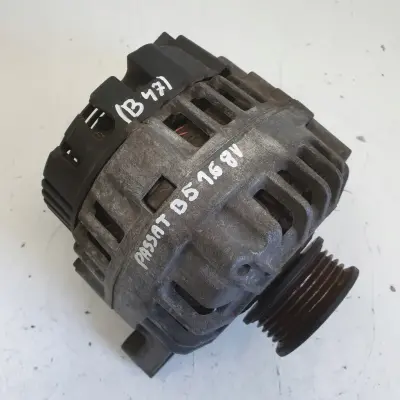 VW Passat B5 1.6 8V ALTERNATOR Valeo