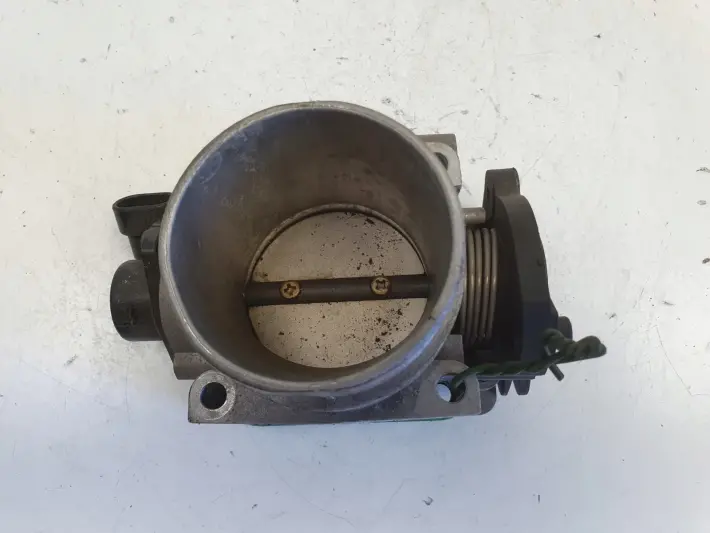 Volvo S40 V40 1.8 16V PRZEPUSTNICA 9186780