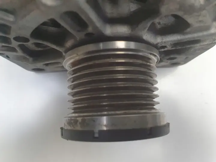 Renault Trafic II 2.0 DCI ALTERNATOR