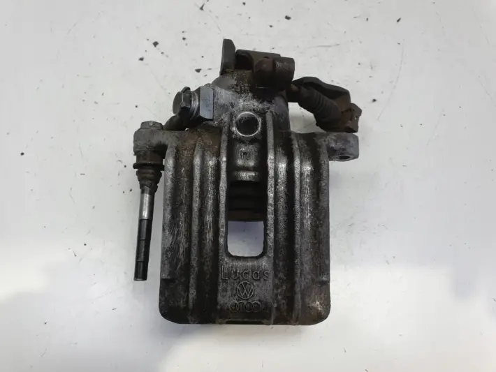 VW Golf IV Bora Audi A3 Toledo II LEWY ZACISK HAMULCOWY tył kierowcy Lucas