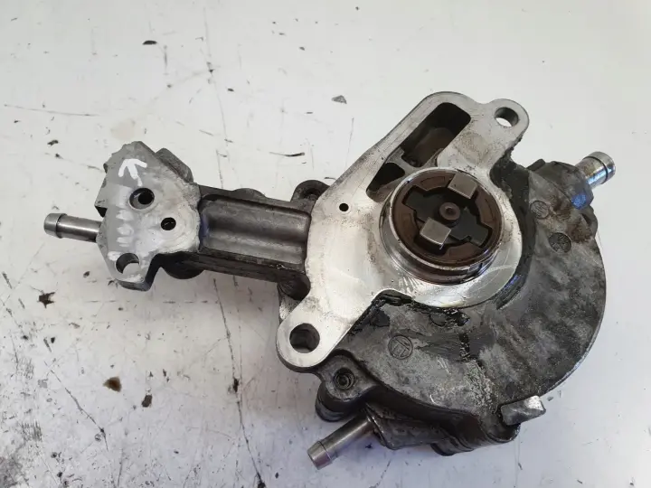 Audi A4 B5 B6 B7 A6 C5 1.9 TDI POMPA VACUM wakum BOSCH