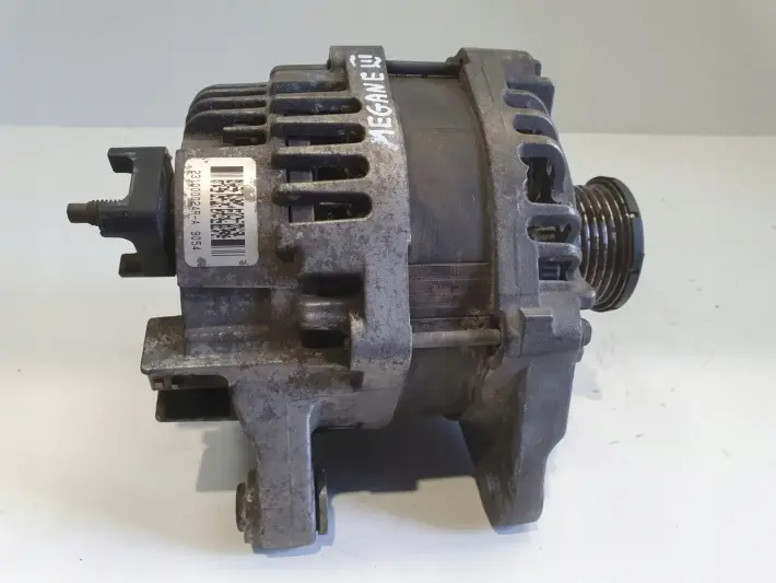 Renault Megane III 1.4 TCe ALTERNATOR 231000024R
