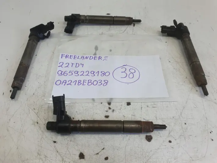 Land Rover Freelander II 2.2 TD4 WTRYSKIWACZ wtrysk 9659229180
