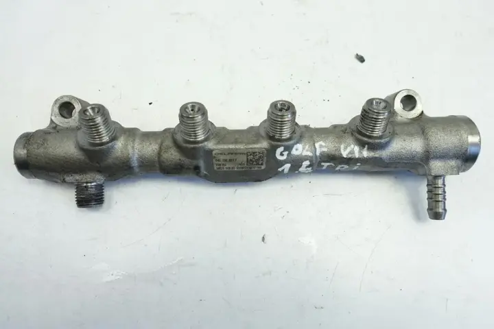 VW Golf VII 1.6 TDI LISTWA WTRYSKOWA 04L130089F