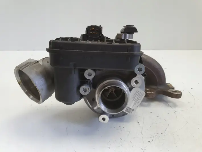 VW Passat B8 1.4 TSI TURBOSPRĘŻARKA 04E145715M