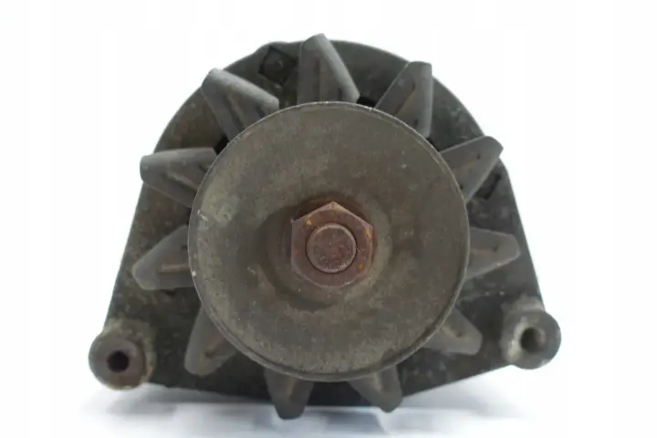 Mercedes W123 280CE 2.8 ALTERNATOR oryginał
