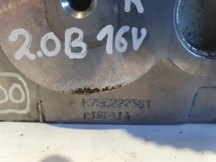 Kia Carens II 2.0 16V GŁOWICA CYLINDRÓW CVVT