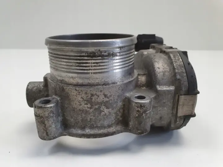 Volvo S60 II V60 2.0 D D3 PRZEPUSTNICA 31216665 bosch 0280750520