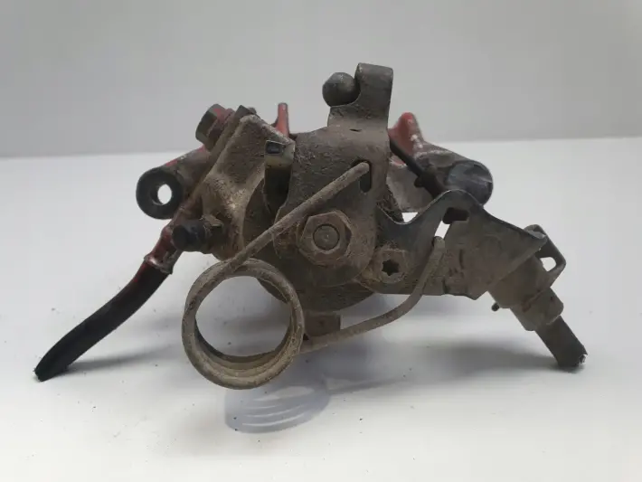 VW Golf IV Audi A3 PRAWY ZACISK HAMULCOWY tył pasażera Lucas