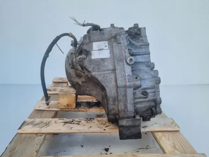 Volvo XC90 I 2.4 D D5 DIESEL AUTOMATYCZNA SKRZYNIA BIEGÓW automat 30751348