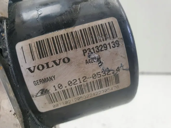 Volvo V70 III XC70 II POMPA ABS hamulcowa 31329139