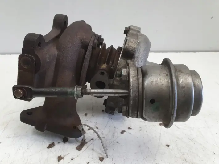 Opel Vectra C 2.0 DTI TURBOSPRĘŻARKA turbo 24461826