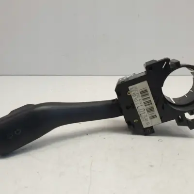 Seat Leon I PRZEŁĄCZNIK KIERUNKOWSKAZÓW włącznik