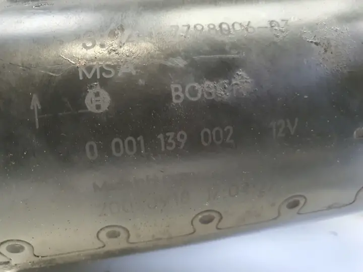 BMW E60 2.0 D ROZRUSZNIK 0001139002 bosch