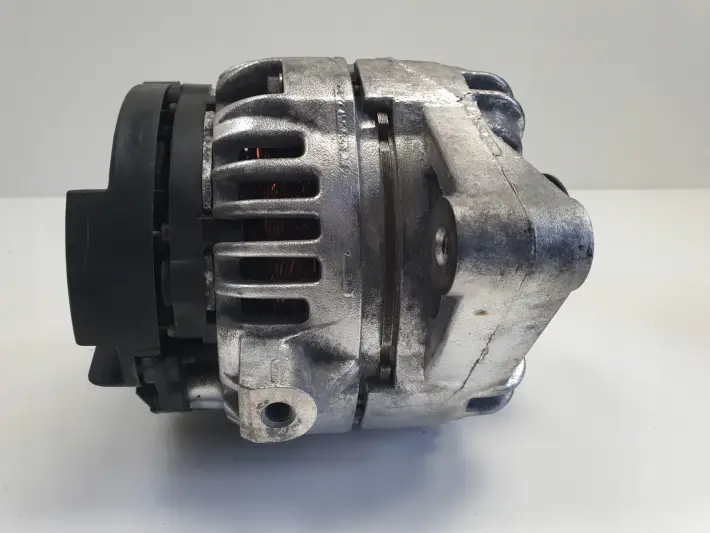 Opel Zafira A 1.6 16V ALTERNATOR 0124425022 ZP