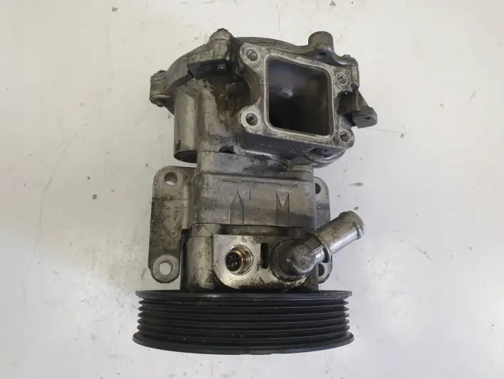 BMW E90 2.0 B POMPA WSPOMAGANIA