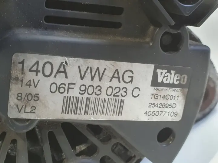 VW Golf V 2.0 SDI ALTERNATOR 06F903023C valeo 140A