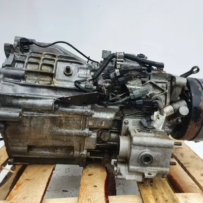 Mitsubishi Canter Fuso 3.0 TD SKRZYNIA BIEGÓW