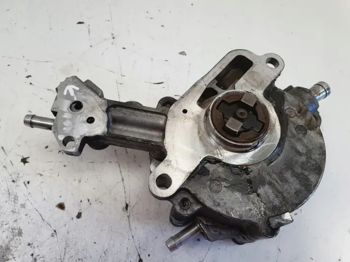 Audi A4 B5 B6 B7 A6 C5 1.9 TDI POMPA VACUM wakum BOSCH