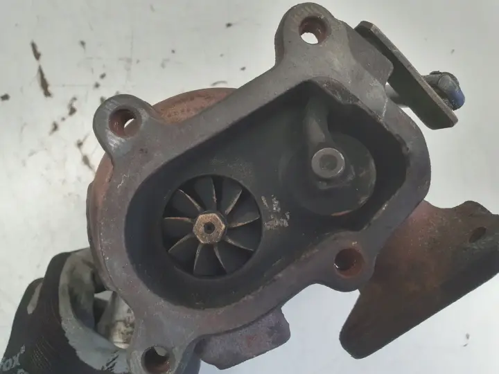 Opel Vectra B 2.0 DTI TURBOSPRĘŻARKA turbo 90570506