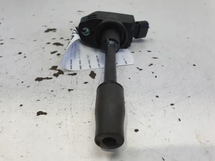 Toyota Yaris IV 1.5 H CEWKA ZAPŁONOWA 90919-02277