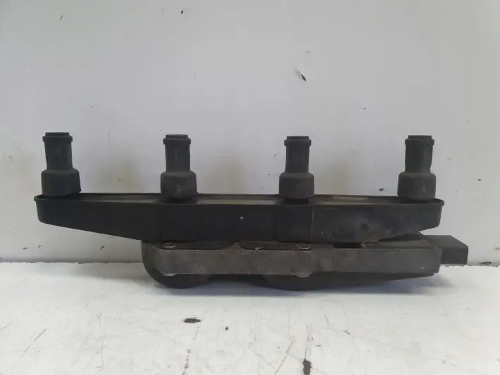 Skoda Fabia I 1.4 MPI CEWKA ZAPŁONOWA 047905104A