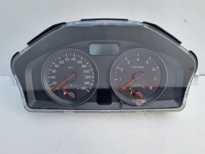 Volvo S40 II V50 1.8 2.0 16V LICZNIK ZEGARY europa 31296226