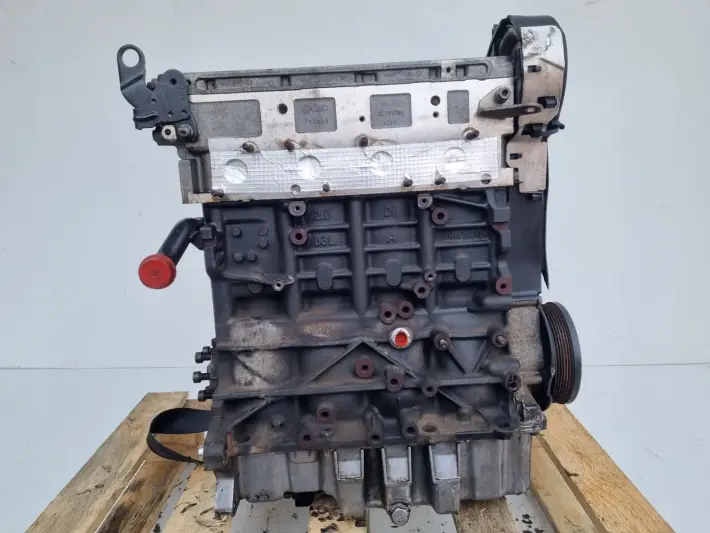 SILNIK VW Passat B8 2.0 TDI 110KM ładnie pali CBD CBDC