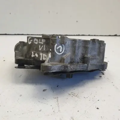 VW Golf 2.0 TDI POMPA VACUM WACUM 03L145100 oryginał