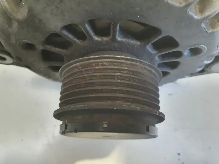 Opel Meriva B 1.7 CDTI ALTERNATOR 8980311551