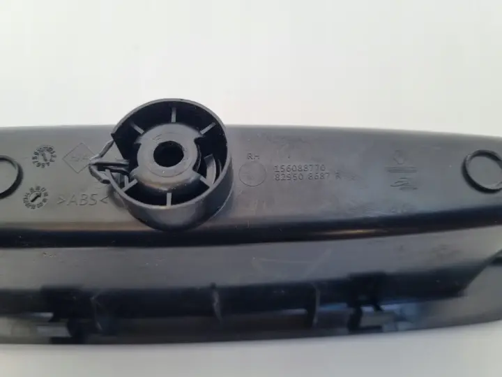 Renault Kadjar PRZEŁĄCZNIK SZYBY PANEL prawy tył PASAŻERA 829508687R