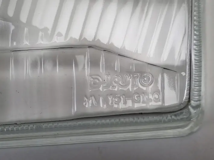 Volvo 740 83-88r KLOSZ PRZEDNIEJ LAMPY LEWY PRZÓD PRZEDNI nowy