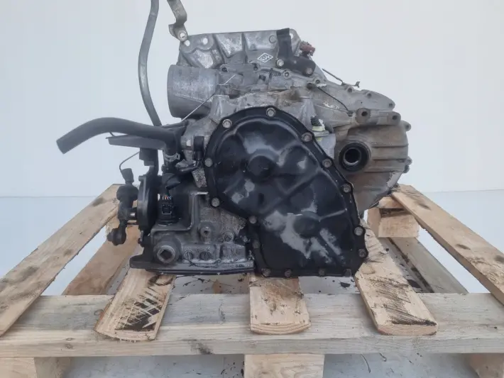 Nissan Qashqai 1.6 16V AUTOMATYCZNA SKRZYNIA BIEGÓW automat 2WD