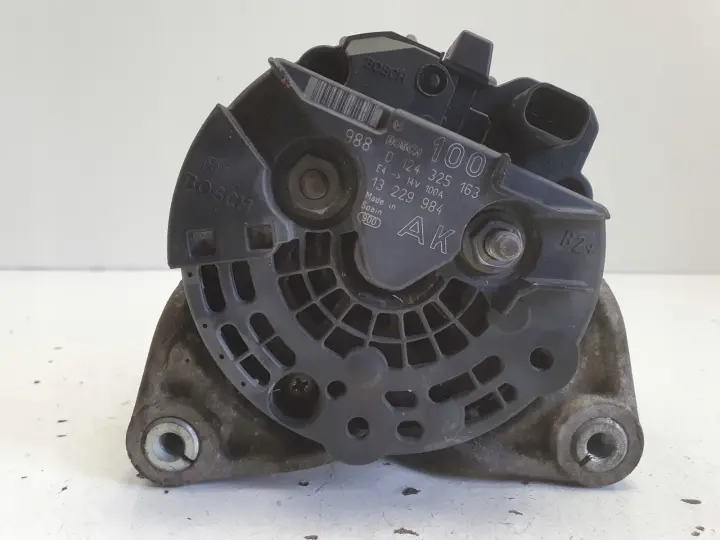 Opel Zafira B 1.6 16V ALTERNATOR bosch 100A 0124325163 13229984 AK