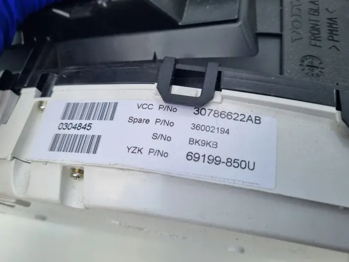 Volvo S80 II V70 III XC70 II 2.0 16V LICZNIK ZEGARY Europa 30786622AB