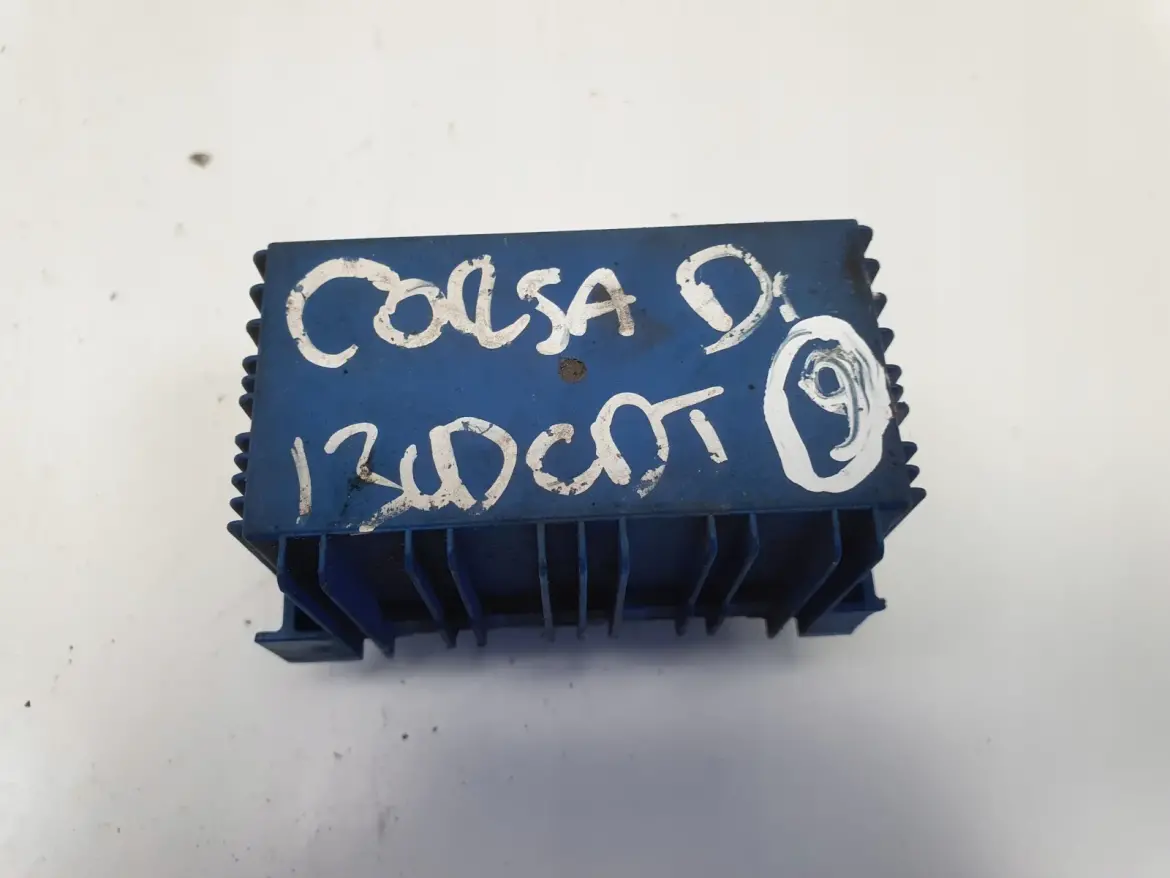 Opel Corsa C D Diesel PRZEKAŹNIK SWIEC ŻAROWYCH 55557760