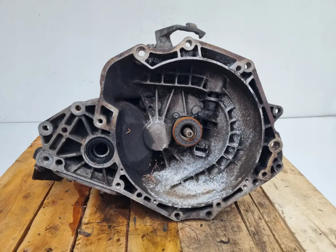 Opel Vectra C 1.6 1.8 16V SKRZYNIA BIEGÓW F17C374 manualna
