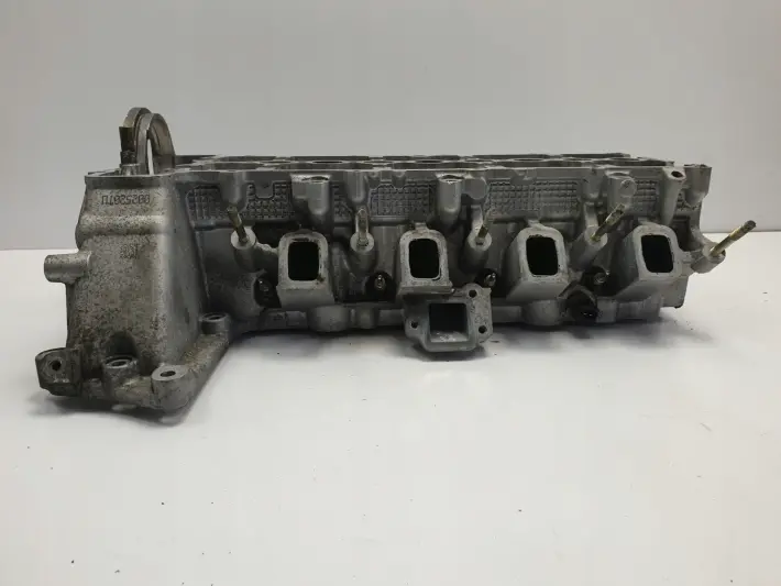 BMW E90 E91 2.0 D GŁOWICA CYLINDRÓW 778752105